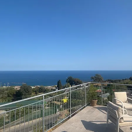Azure Sea View * 圣雷默